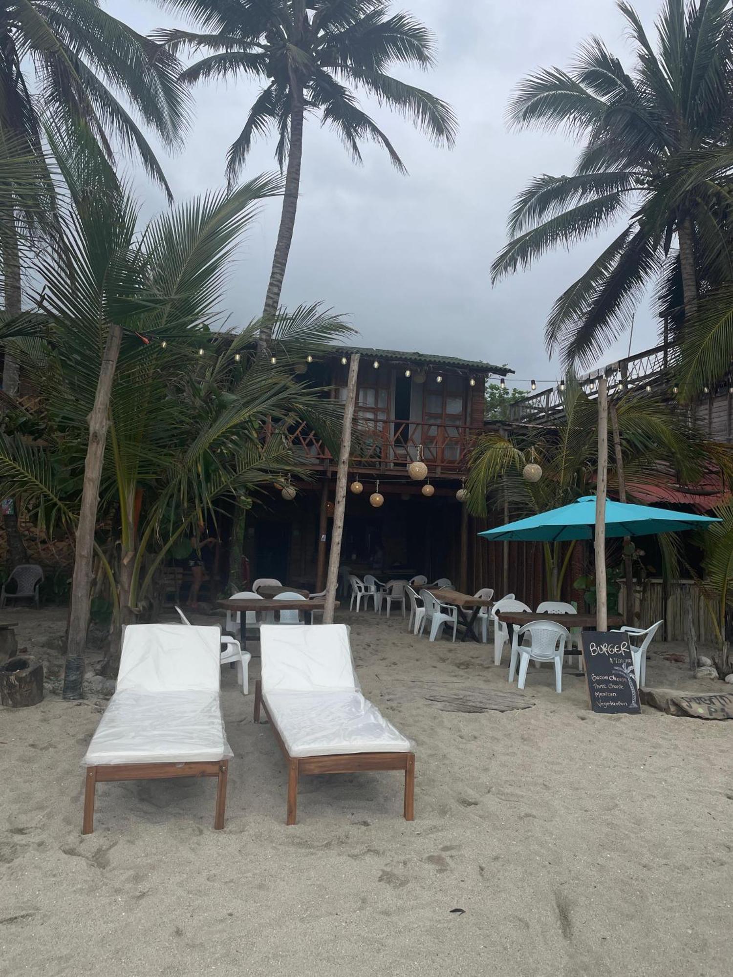 Puerto Manglar Hostal Guachaca Exterior photo